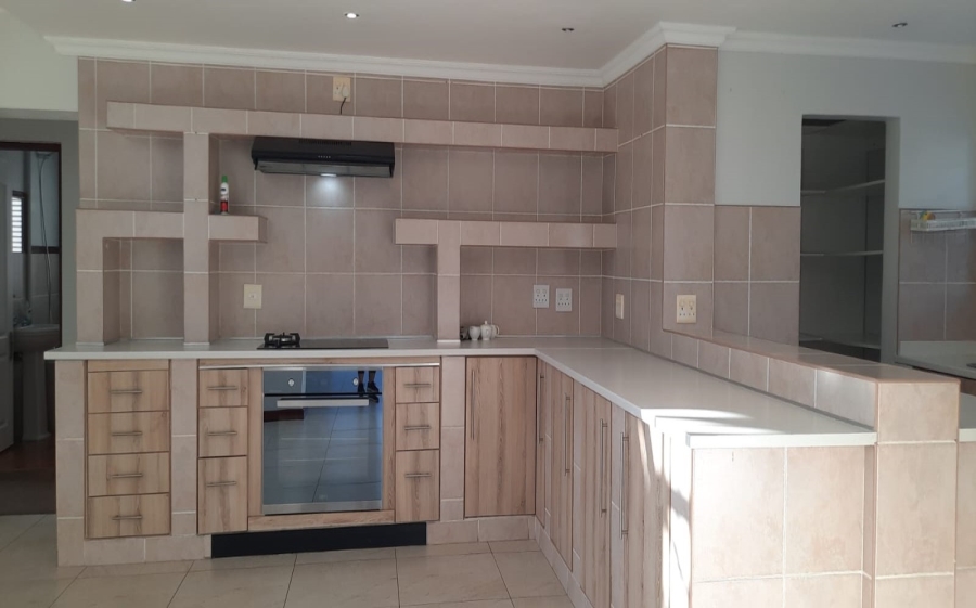 4 Bedroom Property for Sale in Marina Martinique Eastern Cape